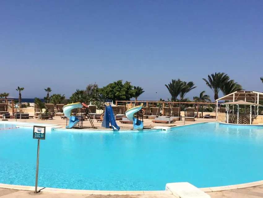 Coral Beach Resort Hotel 4*-65