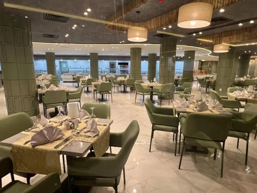 LONG BEACH RESORT  4*-90