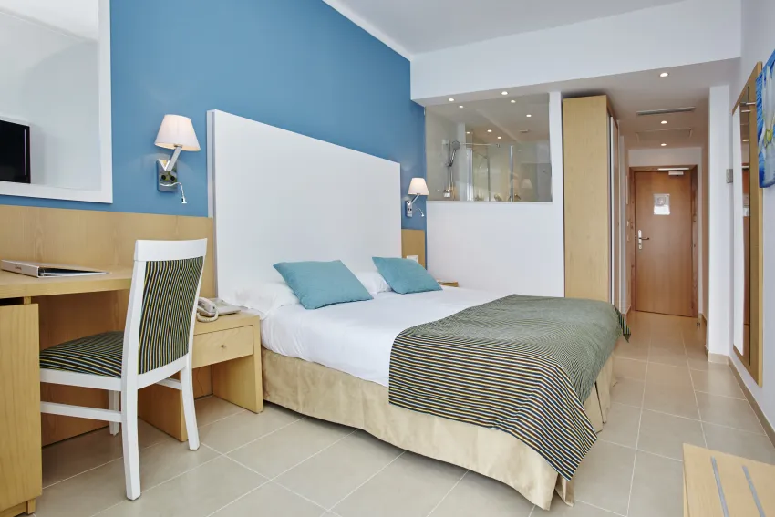 Universal Hotel Marques 4*-34