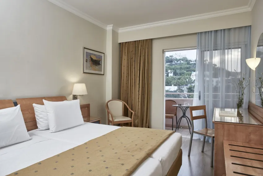 Esperides Beach 4*-8