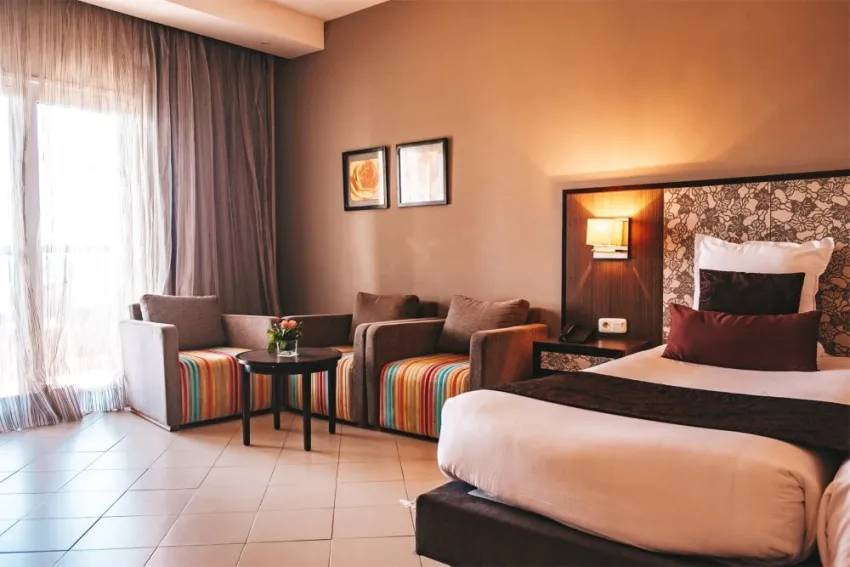 ROSA BEACH THALASSO & SPA  4*-10