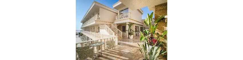 La Perla Hotel 4*-67