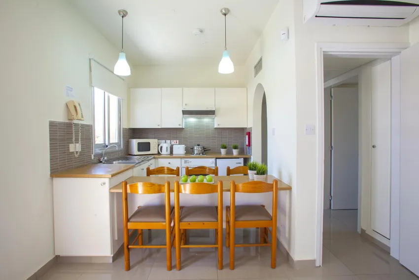 Malama Beach Holiday Village 4*-9