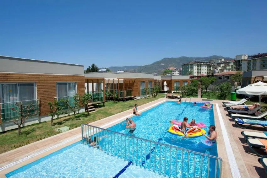 GREEN GARDEN RESORT  5*-3