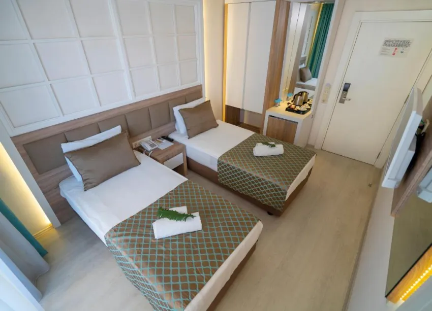 KLEOPATRA LIFE HOTEL  4*-4