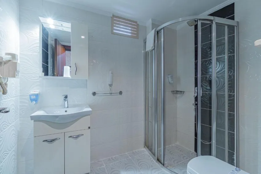 GRAND BARHAN HOTEL  4*-6