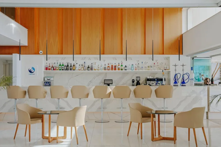 Seasons Hotel by Tasia Maris 4*-65