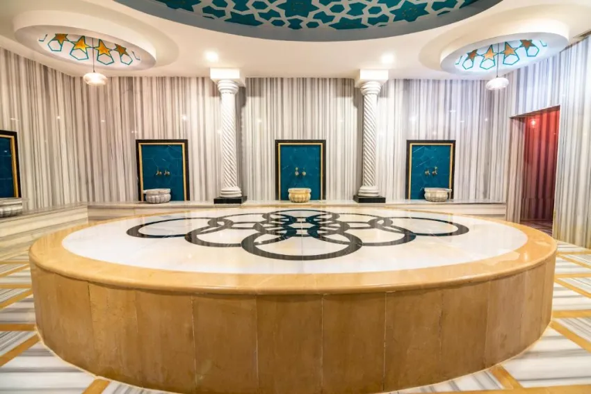 SUNPRIME C LOUNGE (ADULTS ONLY 16+)  5*-37