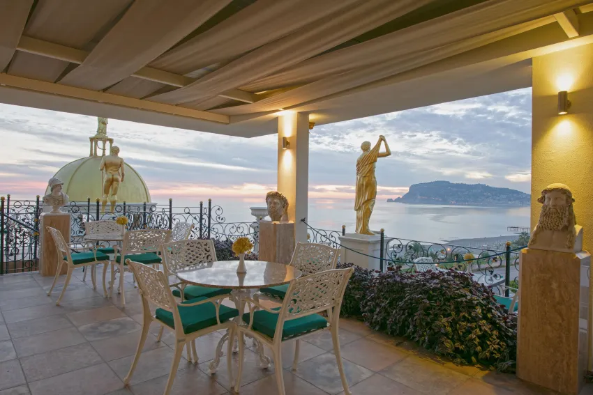 Antique Roman Palace (Adults Only 16+) 5*-119