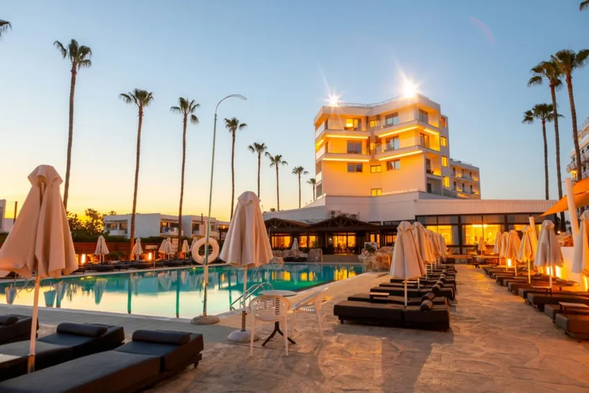 Pavlo Napa Beach Hotel 4*-7