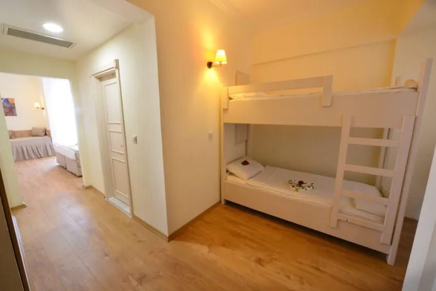 Cesars Side (Ex Cesars Resorts Side) 5*-6