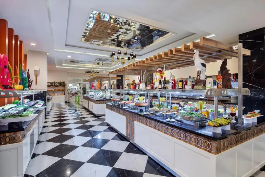 Royal Garden Beach Hotel 5*-8