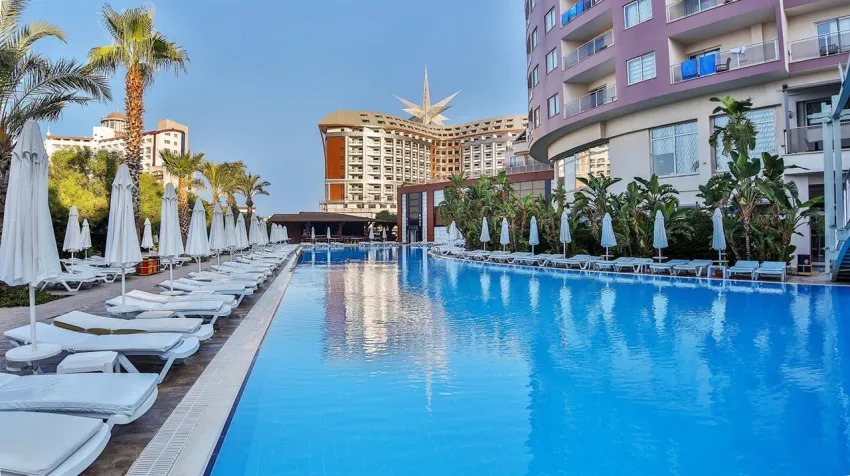 SATURN PALACE RESORT  5*-9