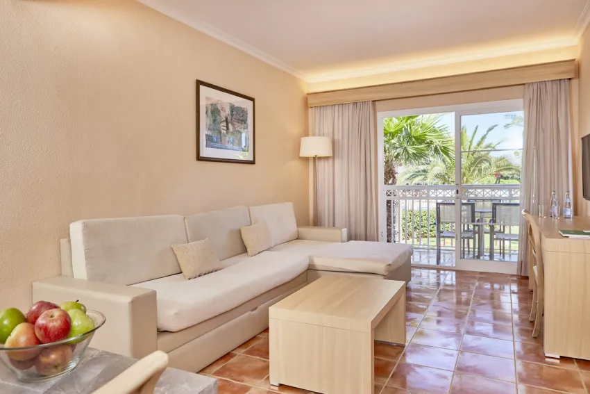 Zafiro Can Picafort 4*-8