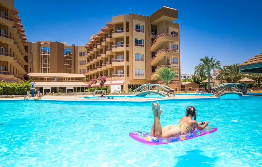 SEAGULL BEACH RESORT  4*-27