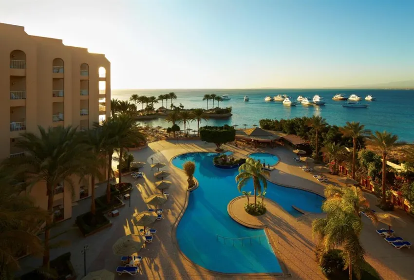 MARRIOTT BEACH RESORT HURGHADA  5*-21