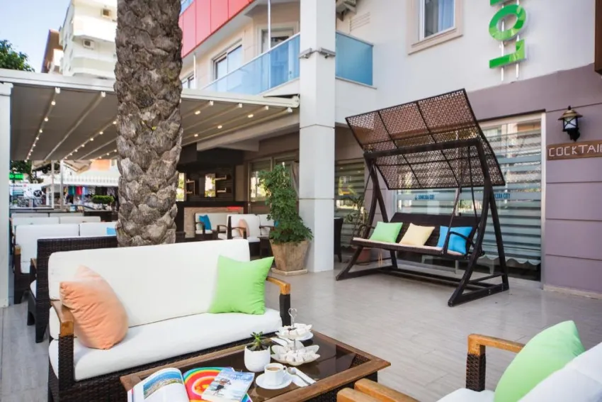 LONICERA CITY KLEOPATRA  3*-24