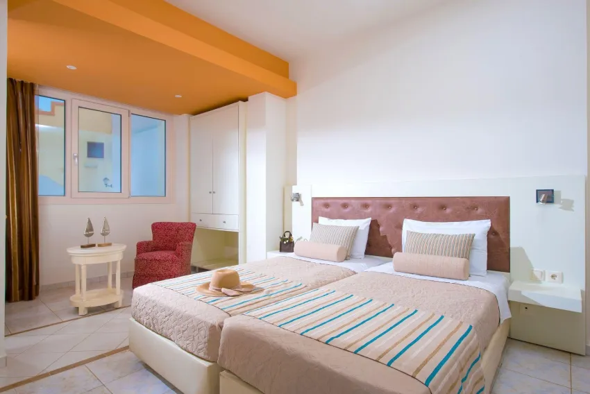 Irida Apartments Malia 2*-6