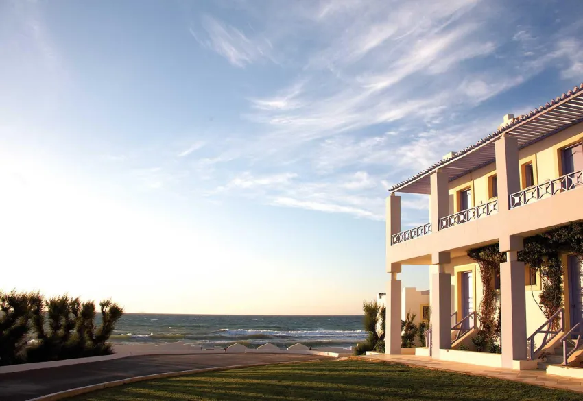 OYA Beach Resort 5*-7