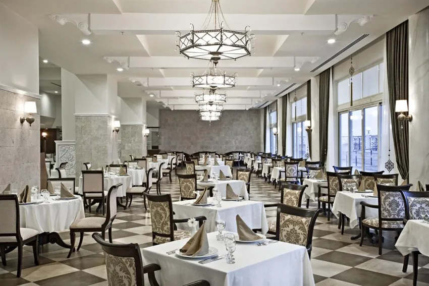STARLIGHT RESORT HOTEL  5*-5
