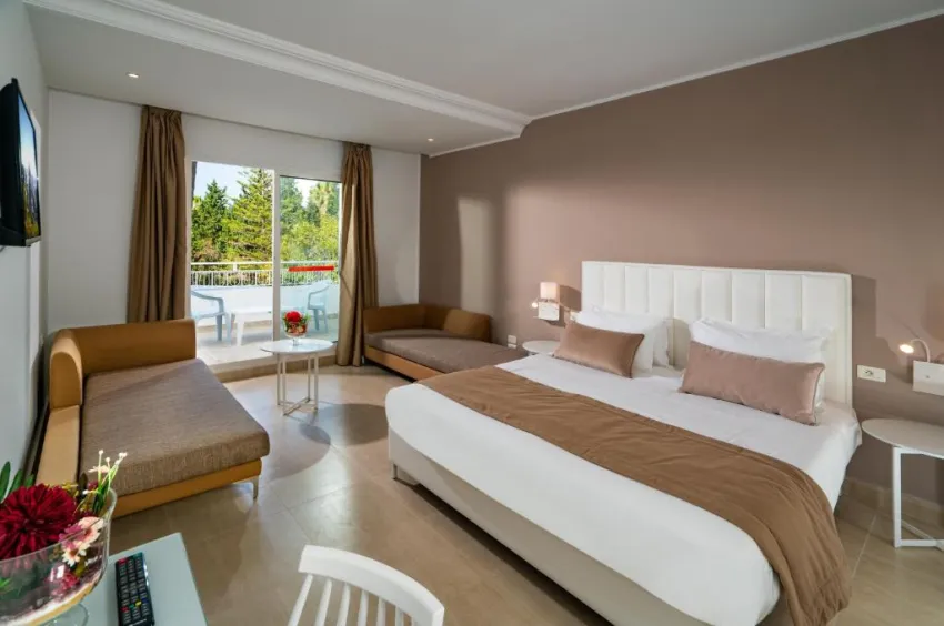 GOLDEN TULIP PRESIDENT HAMMAMET  4*-25