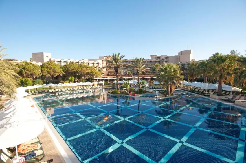 CRYSTAL TAT BEACH GOLF RESORT & SPA  5*-14