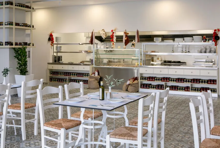 Louis Paphos Breeze 4*-19