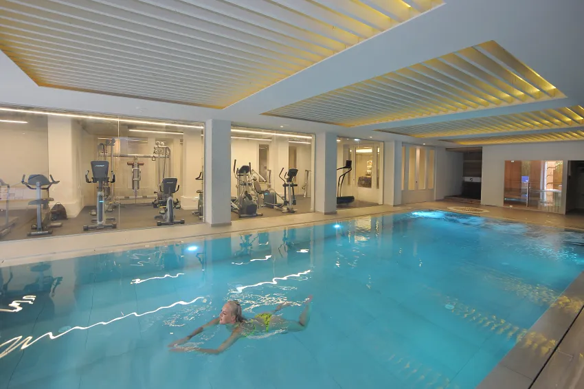 Nelia Beach Hotel 4*-85