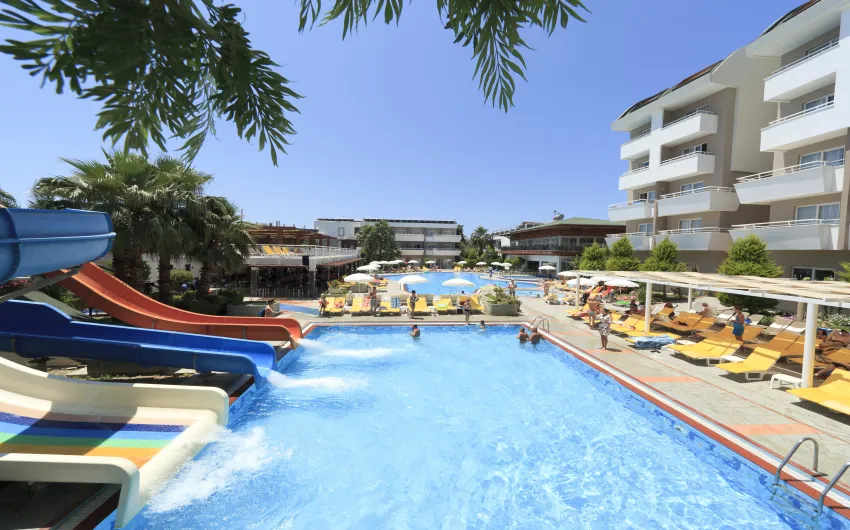 Club Mermaid Village 4*-23