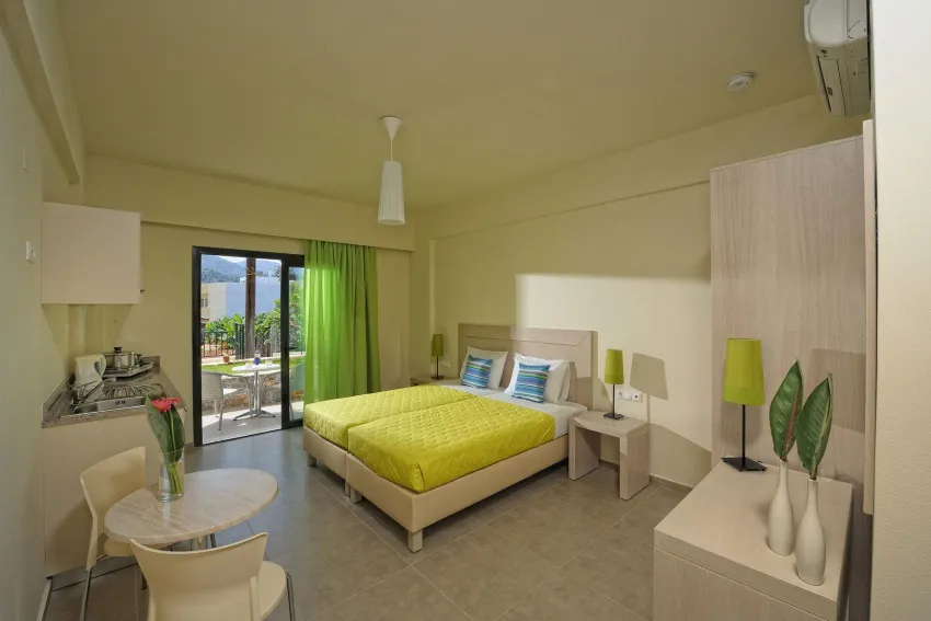 Kristalli Hotel Apartments 4*-9