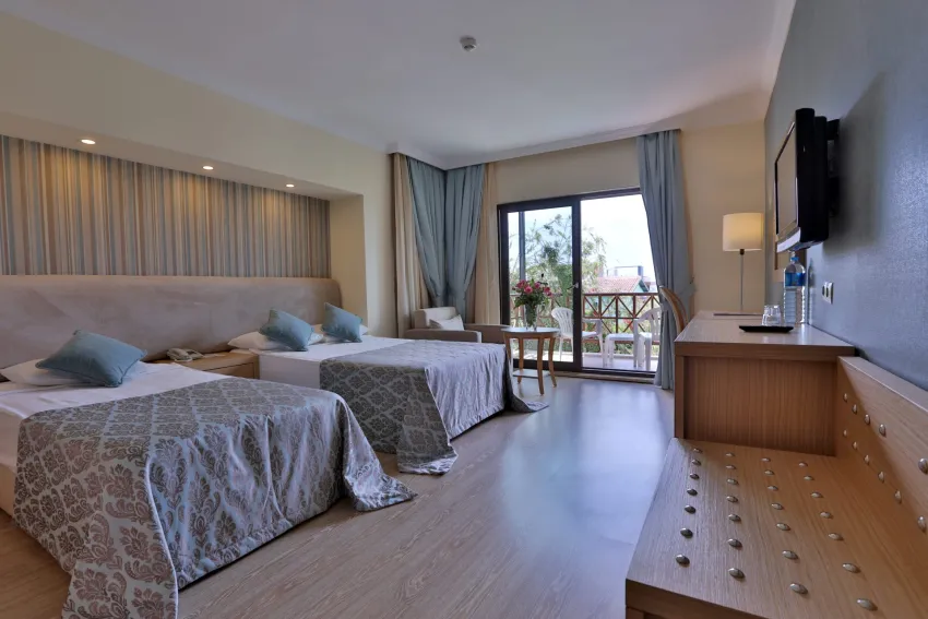 Gypsophila Holiday Village 5*-6
