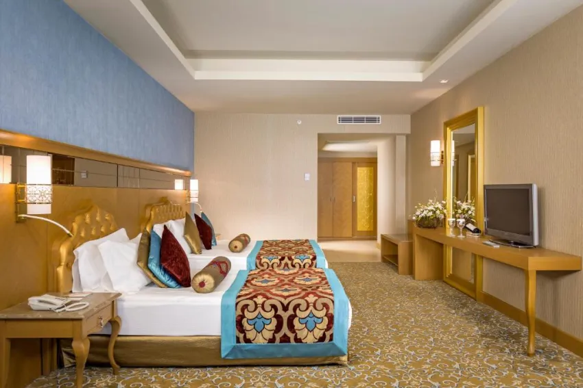 ROYAL HOLIDAY PALACE  5*-45