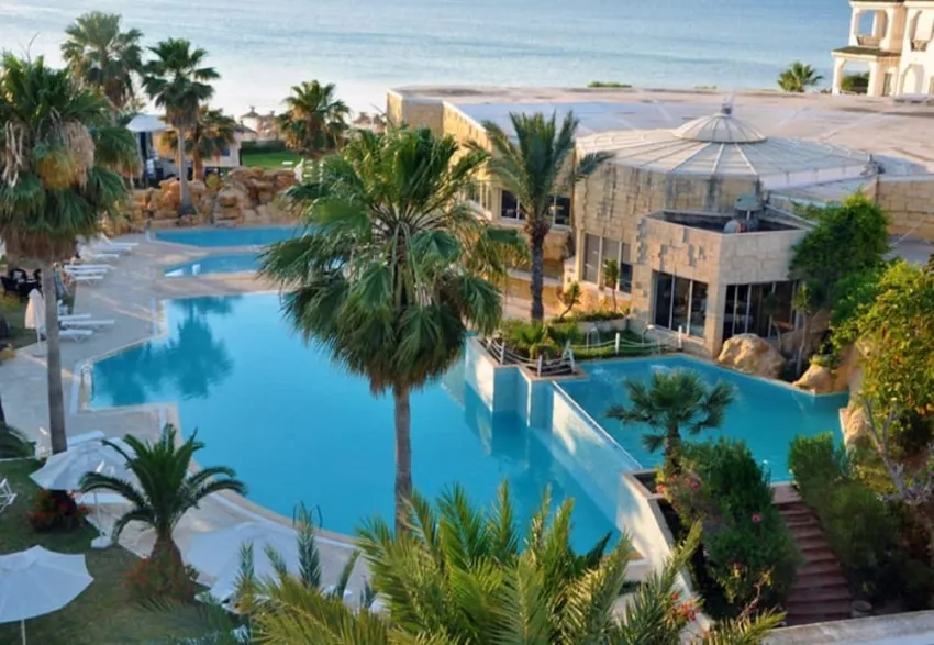 Golden Beach Hotel 4*-1