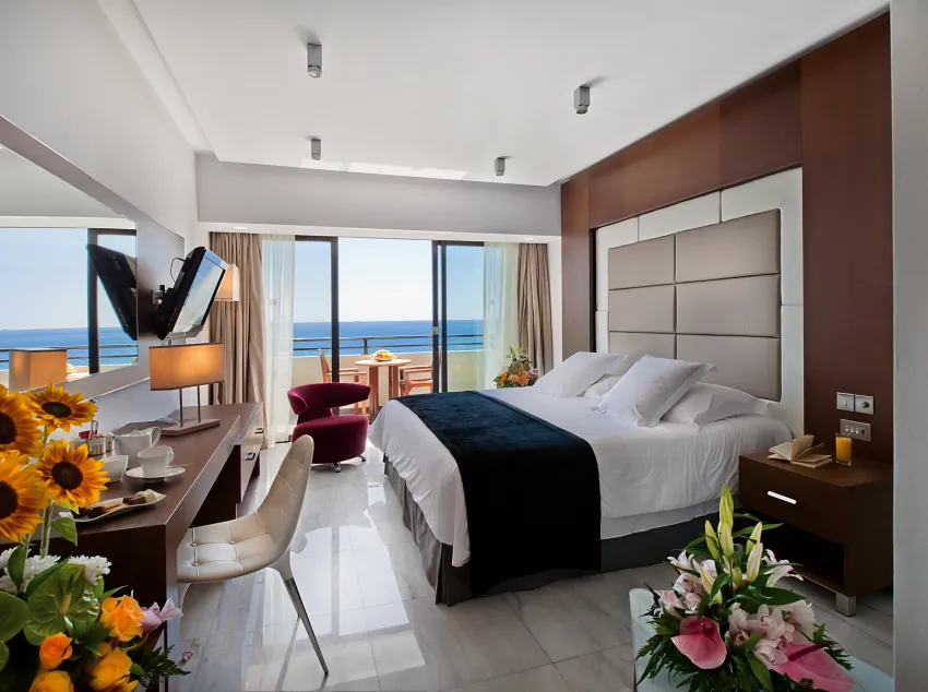 Amathus Beach Hotel Limassol 5*-7