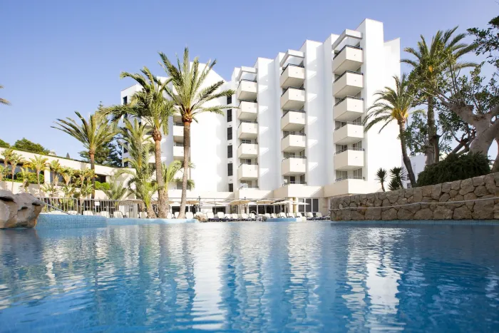 Bahia Grande Hipotels 4* - Cala millor - Spania