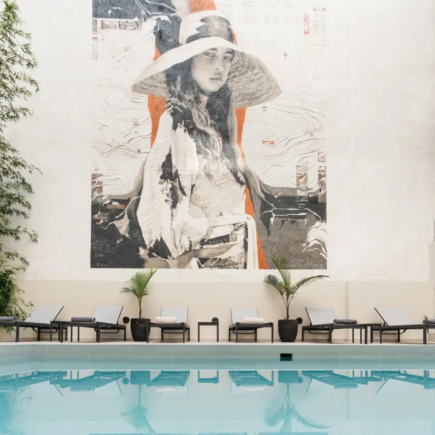 The City Hotel & Suites 3*-5