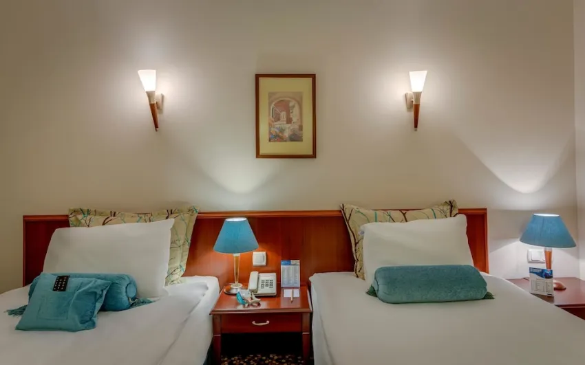 Best Western Plus Khan 4*-37