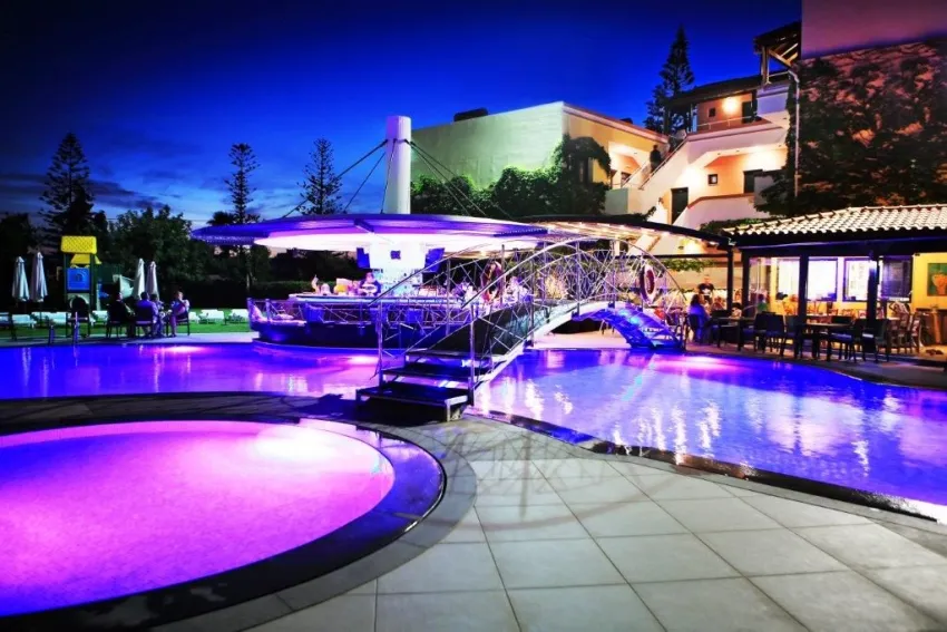 Marigianna Apartments 3*-11