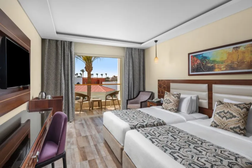 PICKALBATROS DANA BEACH RESORT  5*-7