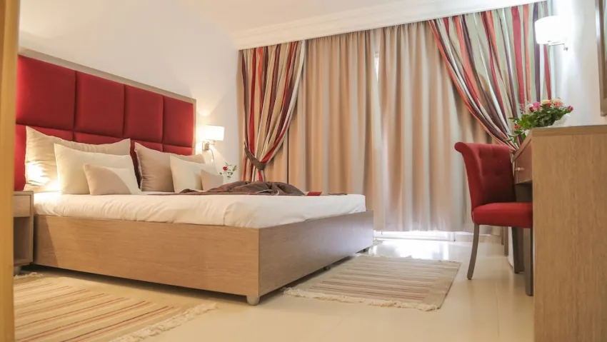 Hotel Marabout 3*-5