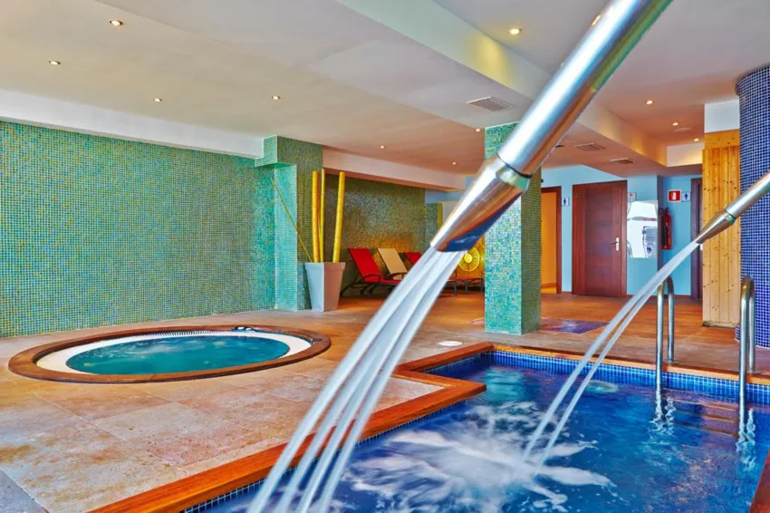 Flamboyan Caribe Hotel & Spa 4*-56