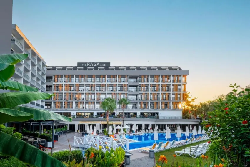 THE RAGA SIDE (ADULT ONLY 16+)  5*-3