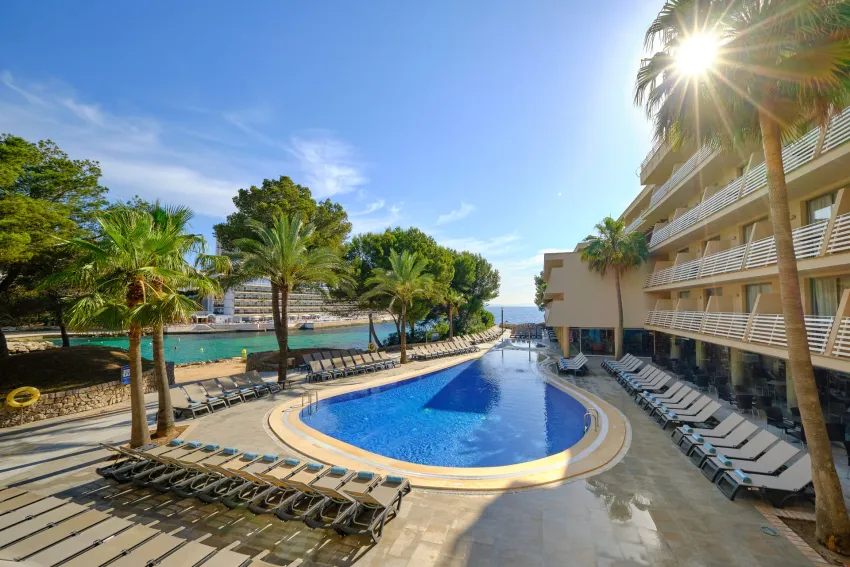 Occidental Cala Viñas 4*-30