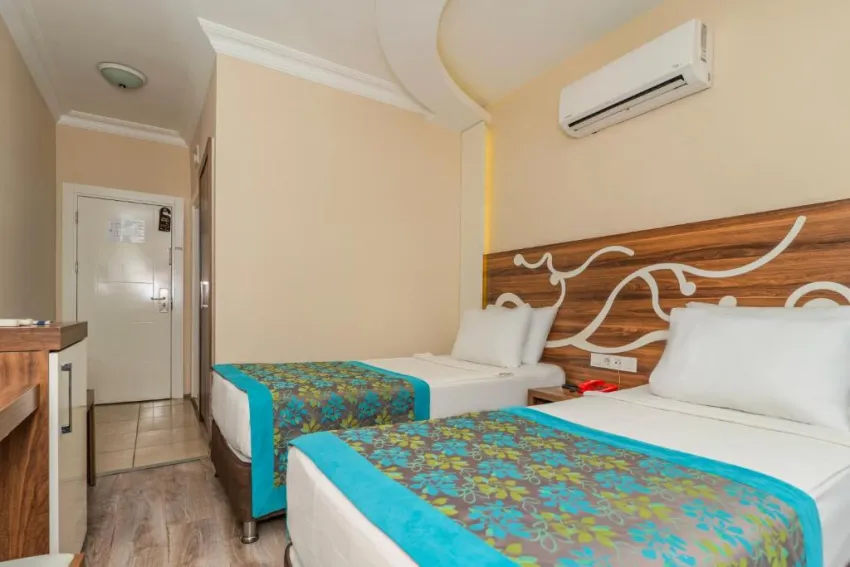 KLEOPATRA BLUE HAWAI HOTEL  3*-8