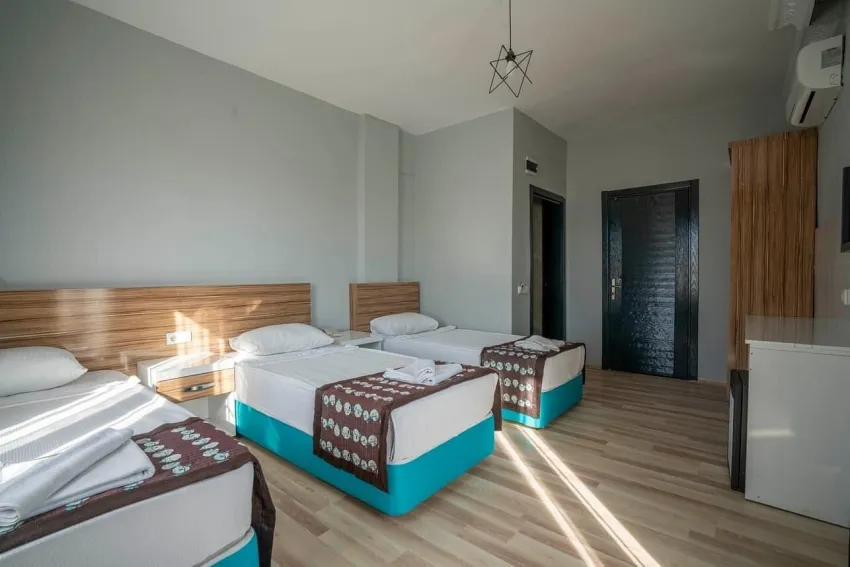 Aslan Corner Hotel 3*-4