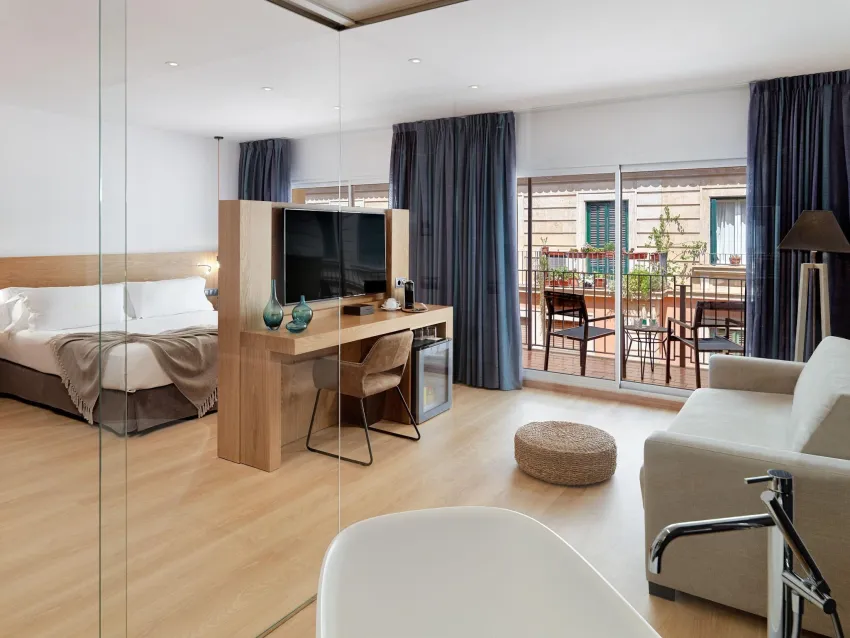 Saratoga Hotel 4*-145