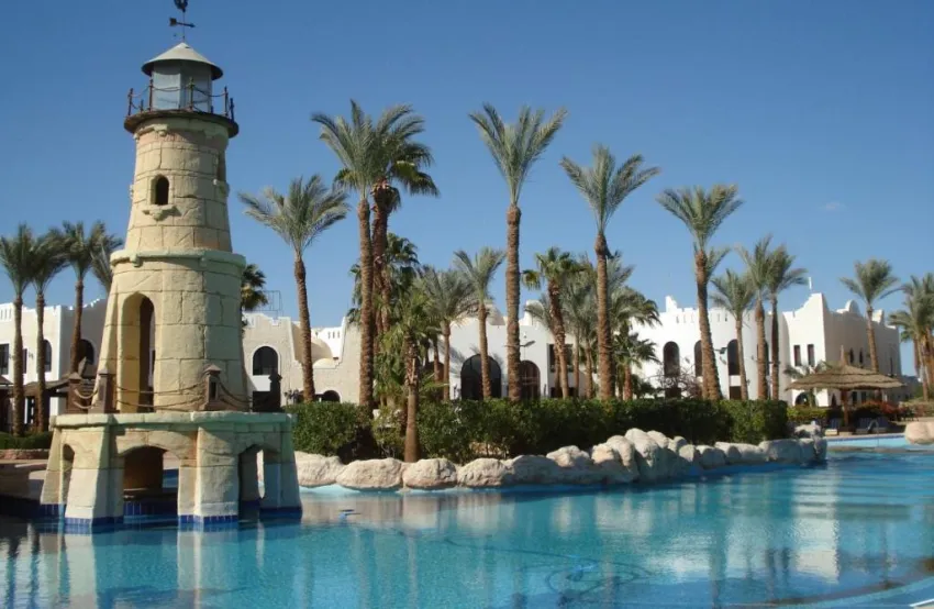 CLUB FARAANA REEF  4*-67