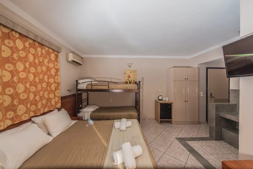 Planos Beach Hotel 4*-7