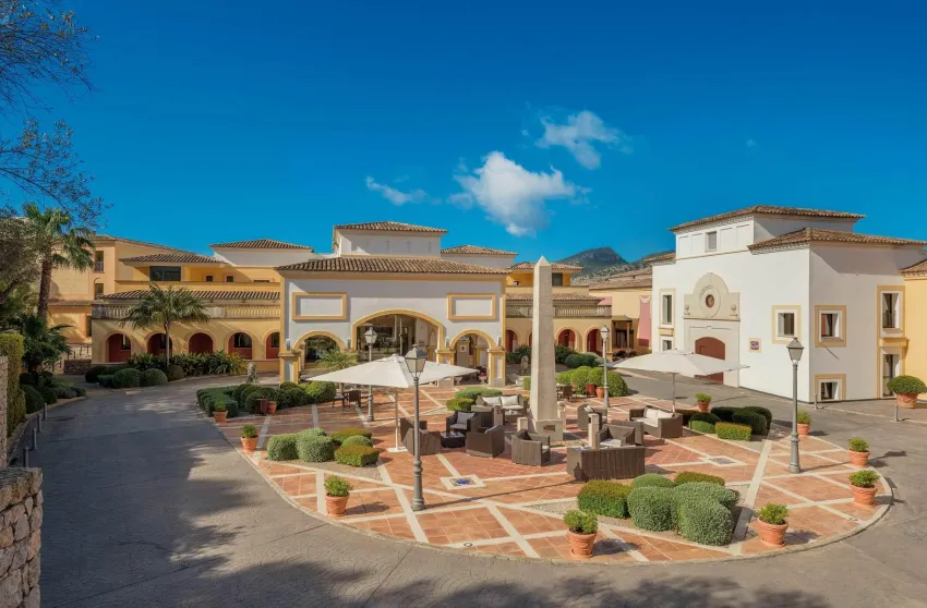 Steigenberger Hotel & Resort Camp de Mar 5*-1