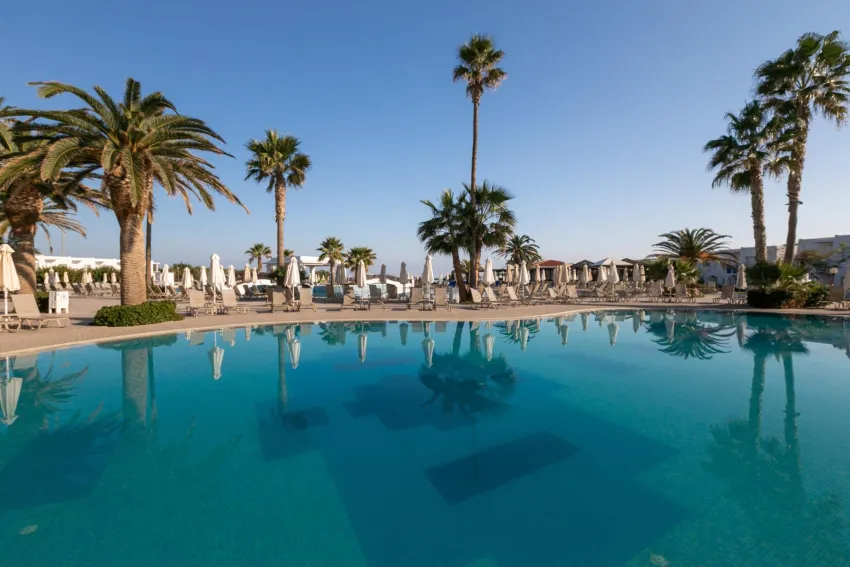 Atlantica Ocean Beach Resort 4*-5